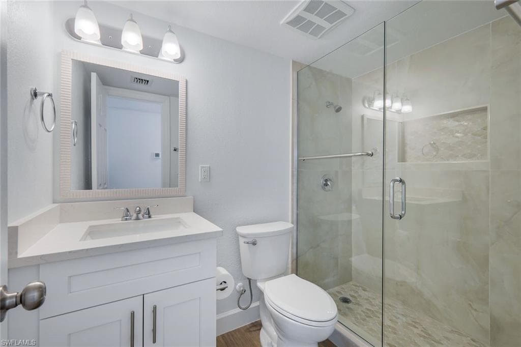6500 Estero BLVD C113-22