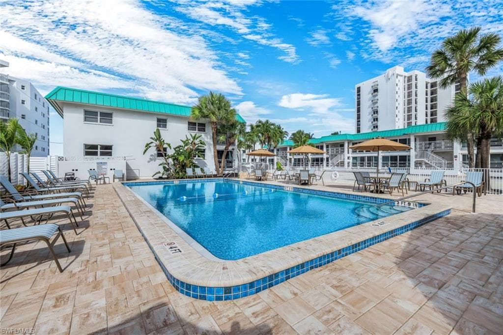 6500 Estero BLVD C113-26