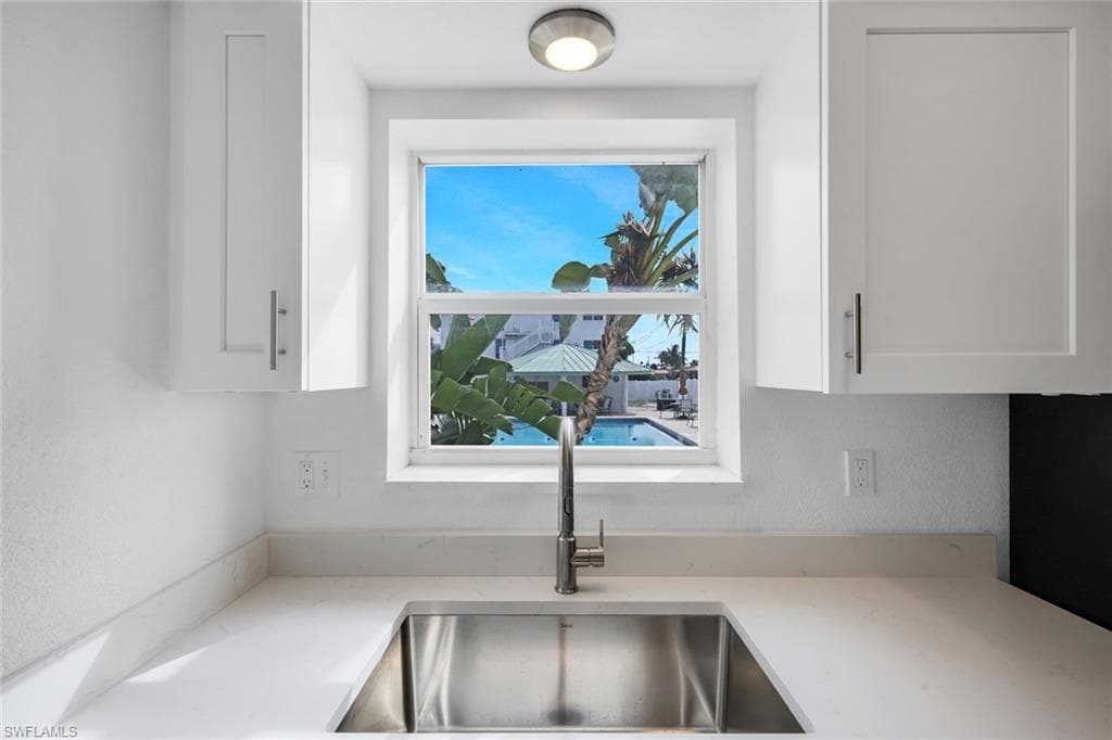 6500 Estero BLVD C113-15