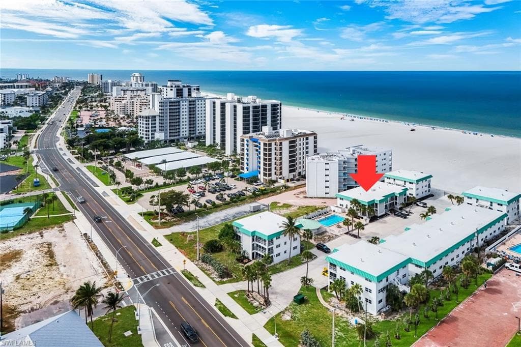6500 Estero BLVD C113-2