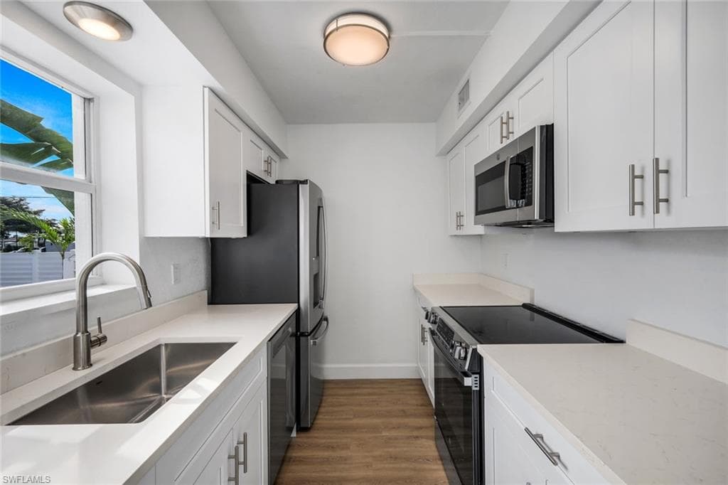 6500 Estero BLVD C113-14