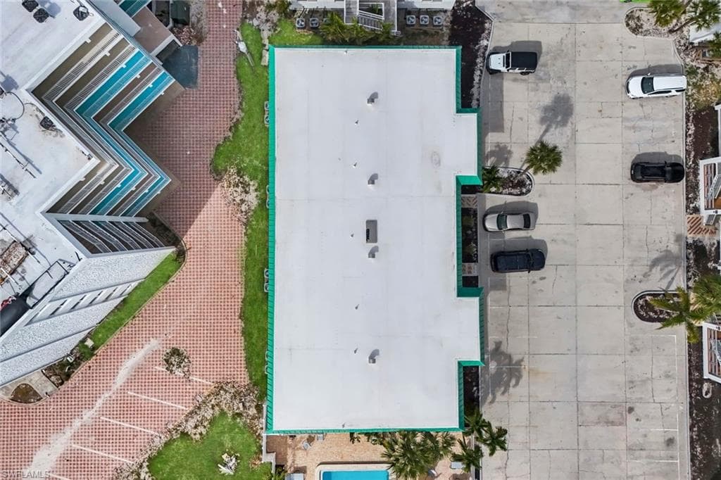 6500 Estero BLVD C113-39