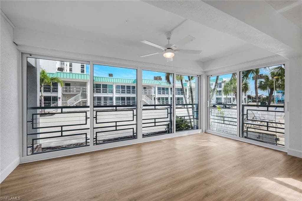 6500 Estero BLVD C113-7