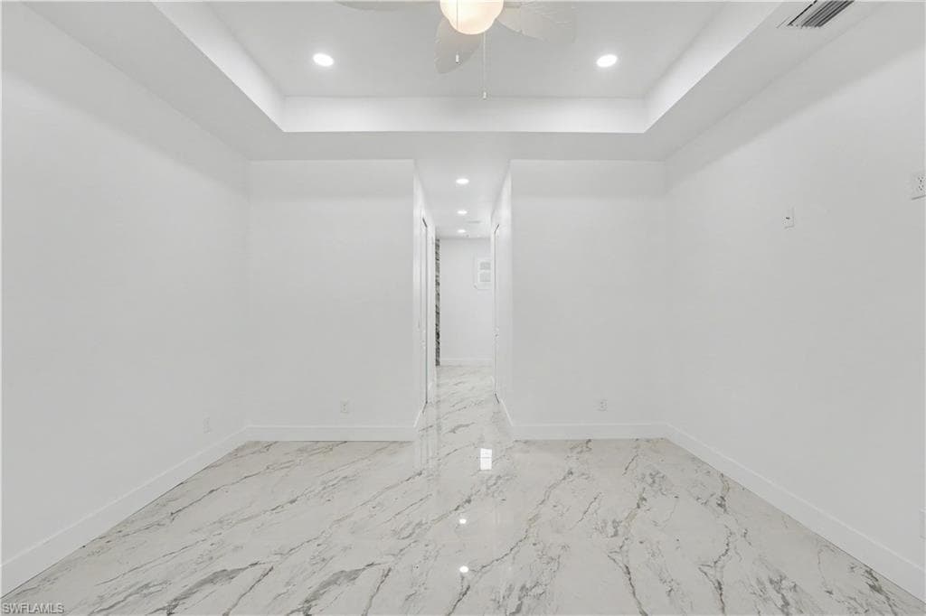 1116 Leroy AVE-7