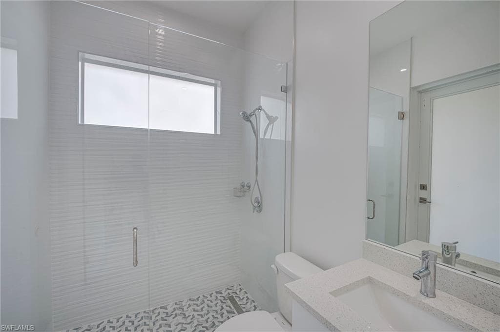 2662 36th AVE SE-25