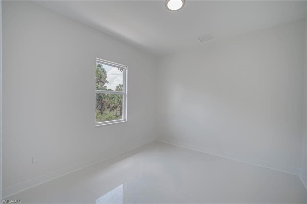 2662 36th AVE SE-31