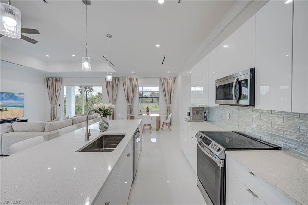 2662 36th AVE SE-9