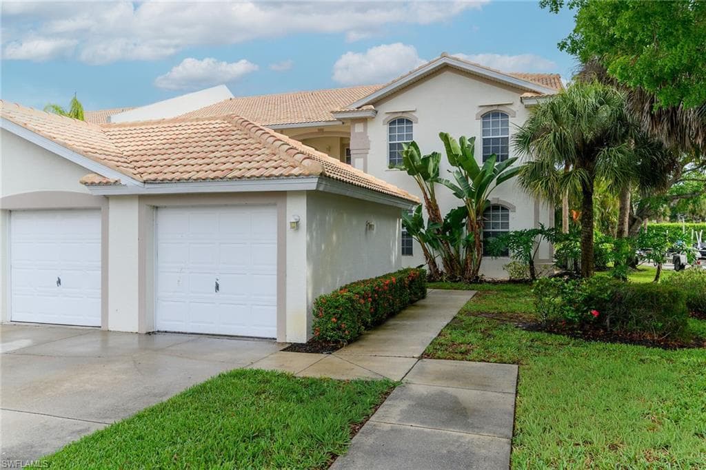 365 Stella Maris DR N 2902-2