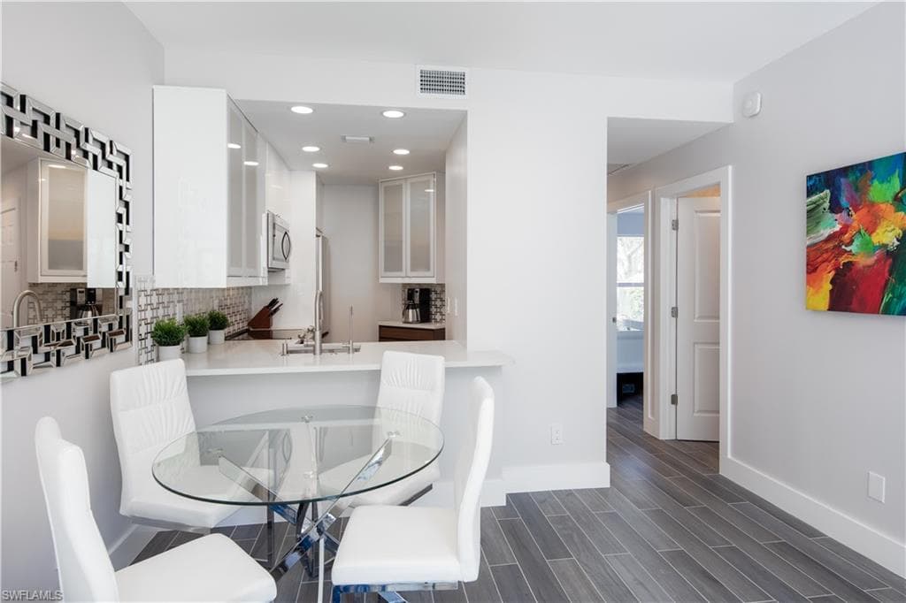 3323 Olympic DR 711-4
