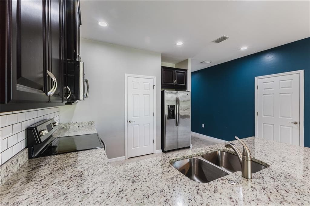 4093 Wilmont PL-2