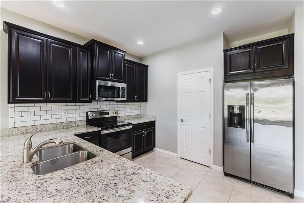 4093 Wilmont PL-14