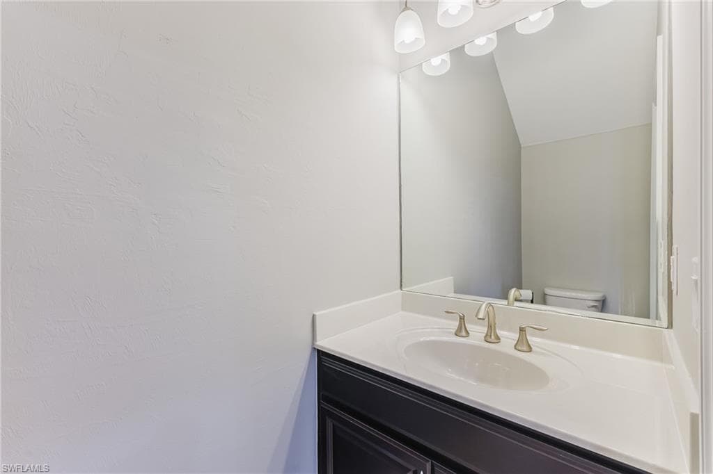 4093 Wilmont PL-20