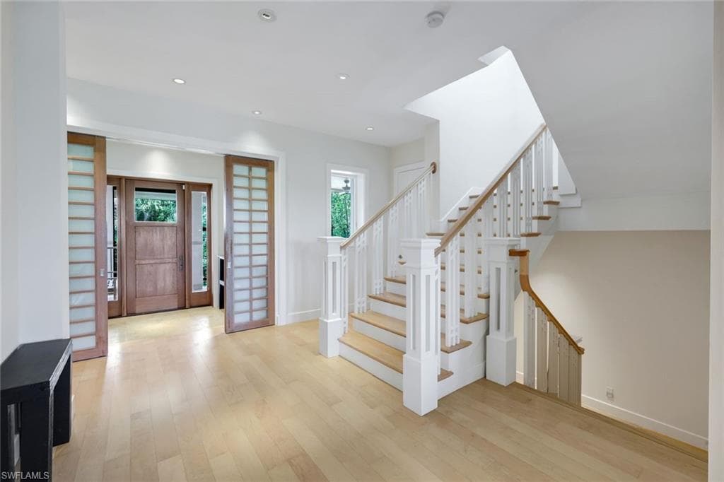 834 HIDEAWAY CIR W-46