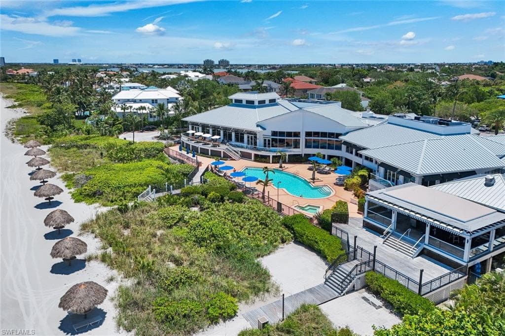 834 HIDEAWAY CIR W-29