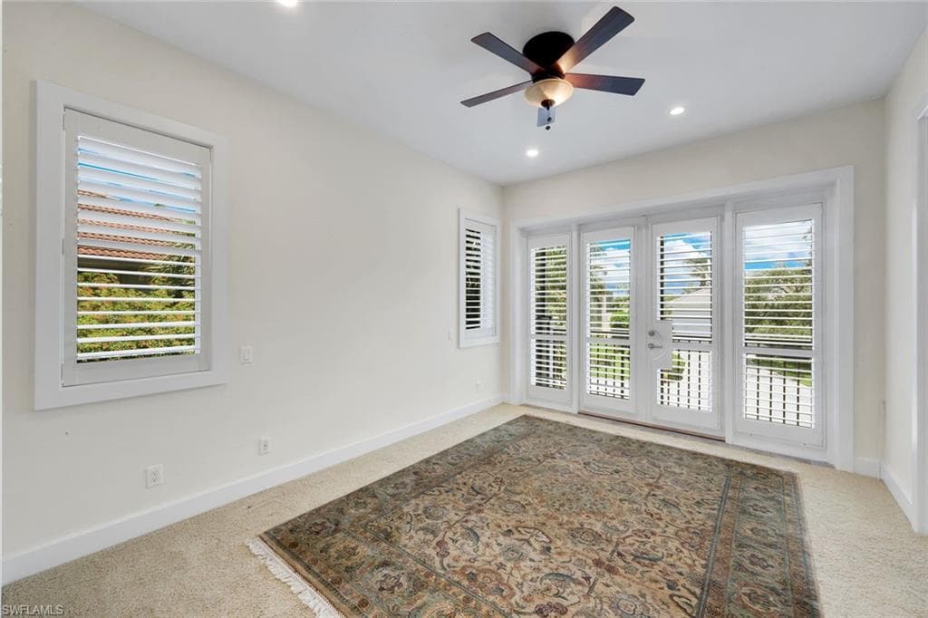 834 HIDEAWAY CIR W-13