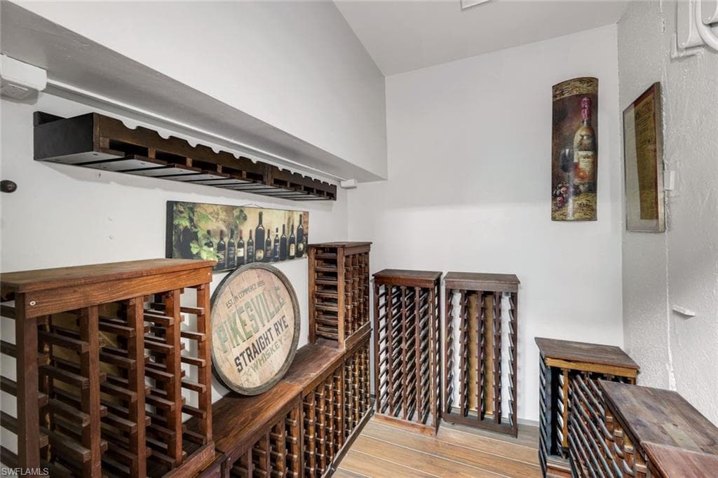 834 HIDEAWAY CIR W-17