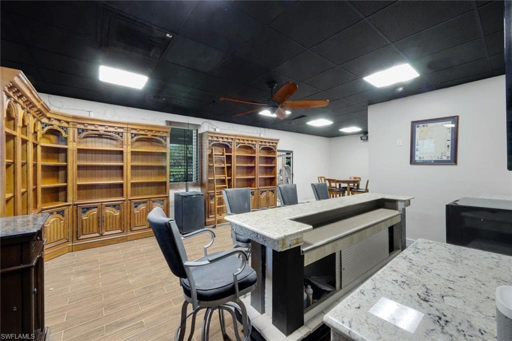 834 HIDEAWAY CIR W-43