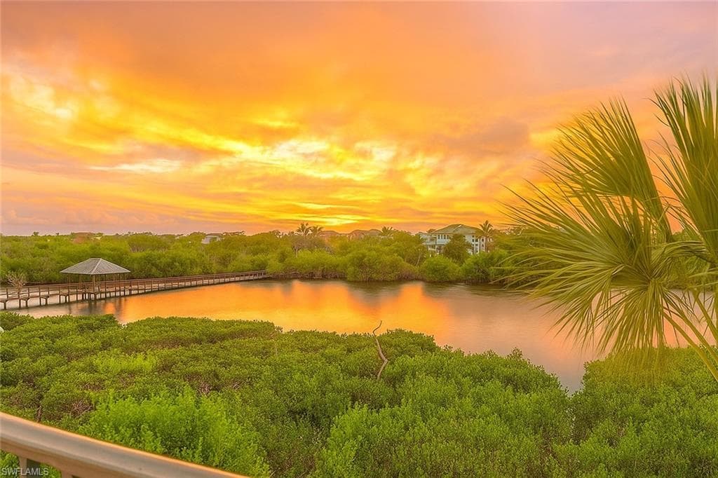 834 HIDEAWAY CIR W-39