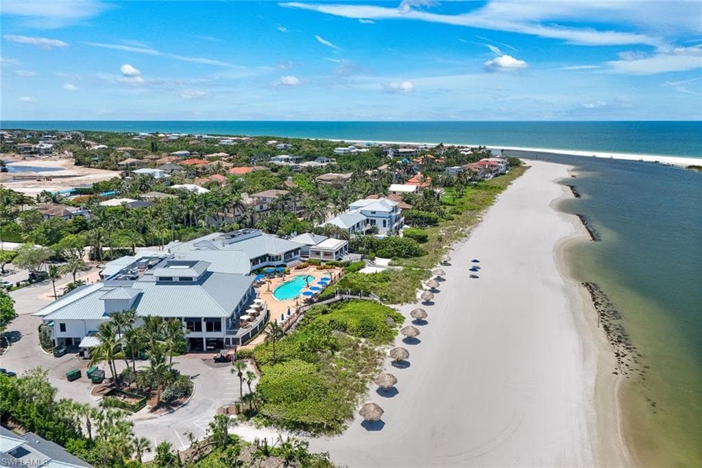 834 HIDEAWAY CIR W-30