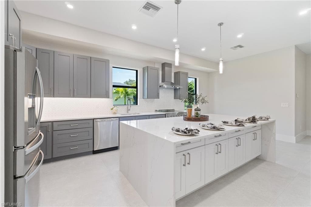 2769 Van Buren AVE-4