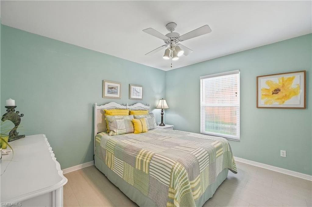 657 Saint Andrews BLVD-22