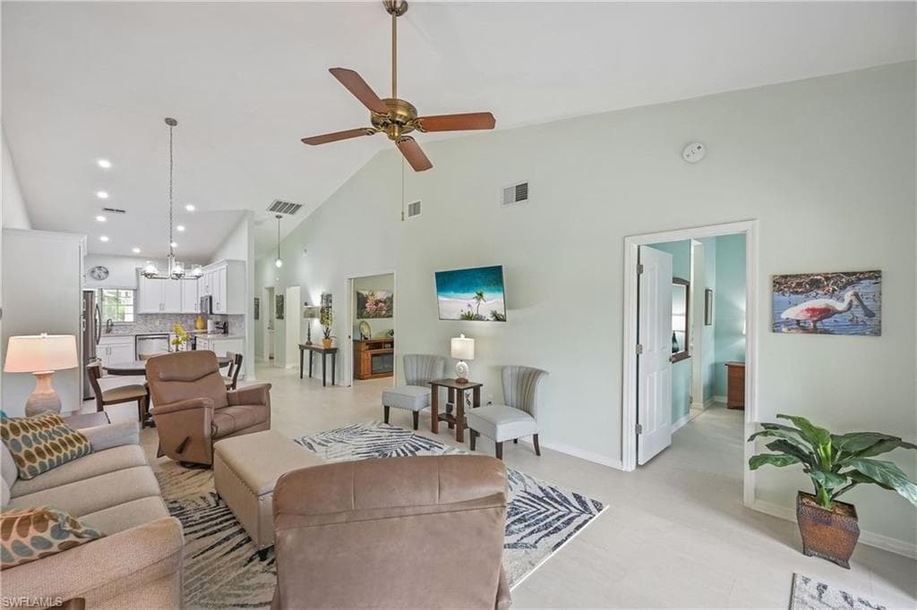 657 Saint Andrews BLVD-6