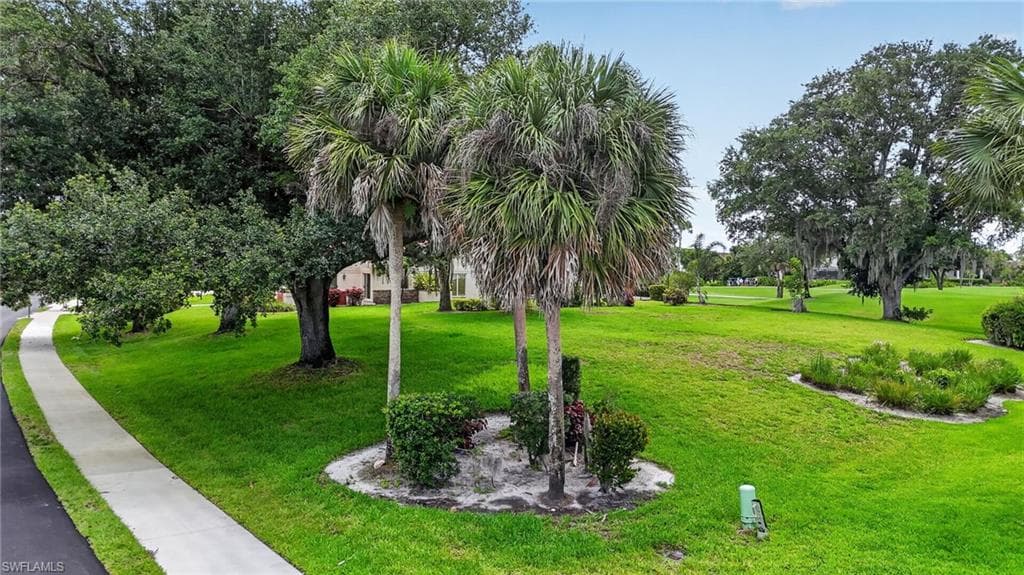 16047 Forest Oaks DR-7