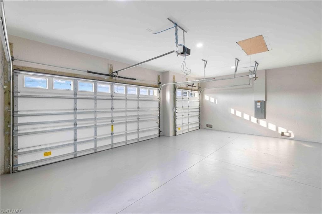 38 Lark DR-34