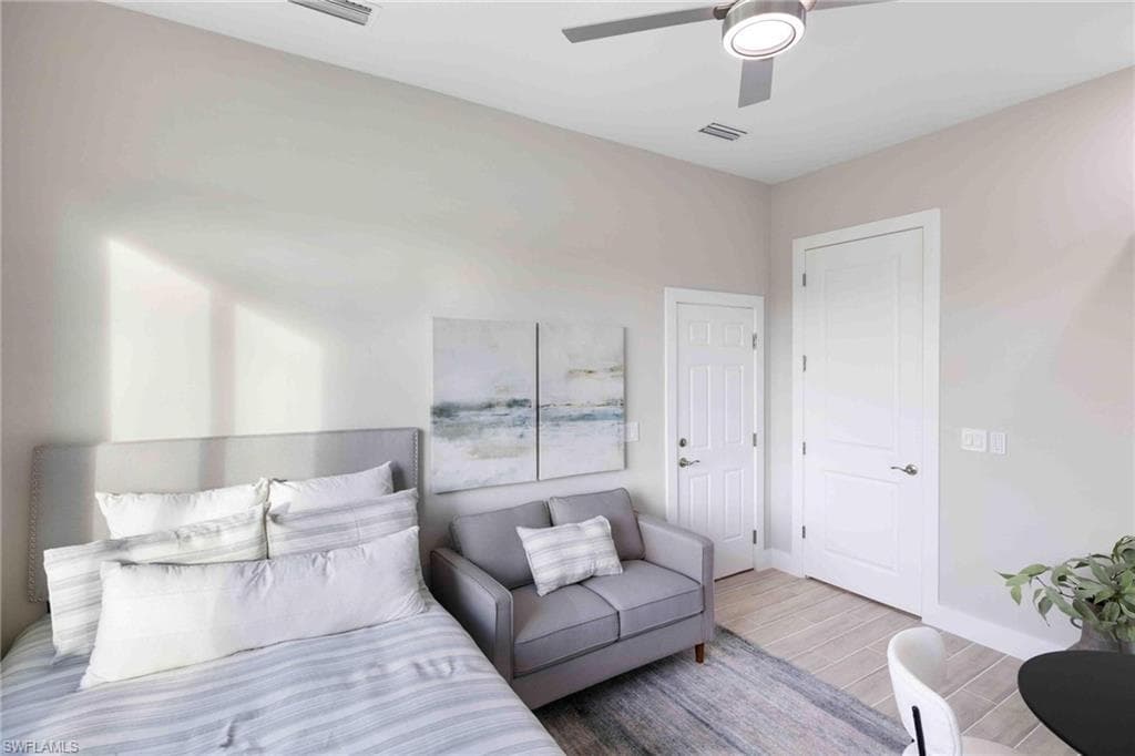 38 Lark DR-21