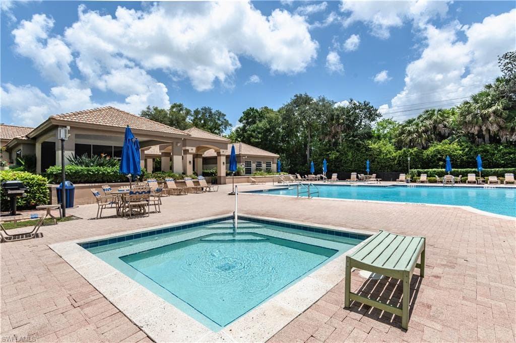 7653 Citrus Hill LN-35