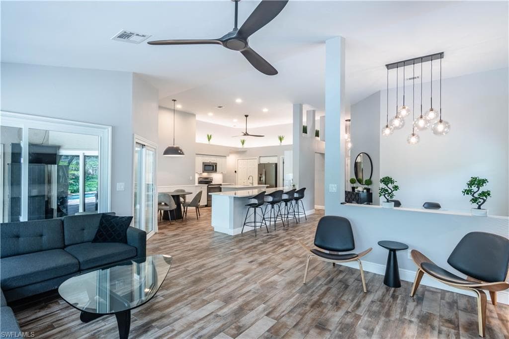 7653 Citrus Hill LN-9