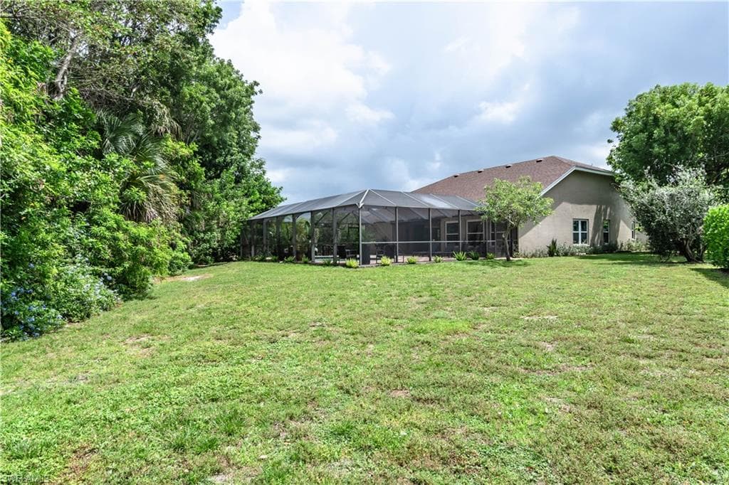 7653 Citrus Hill LN-32