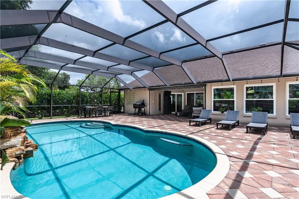 7653 Citrus Hill LN-30