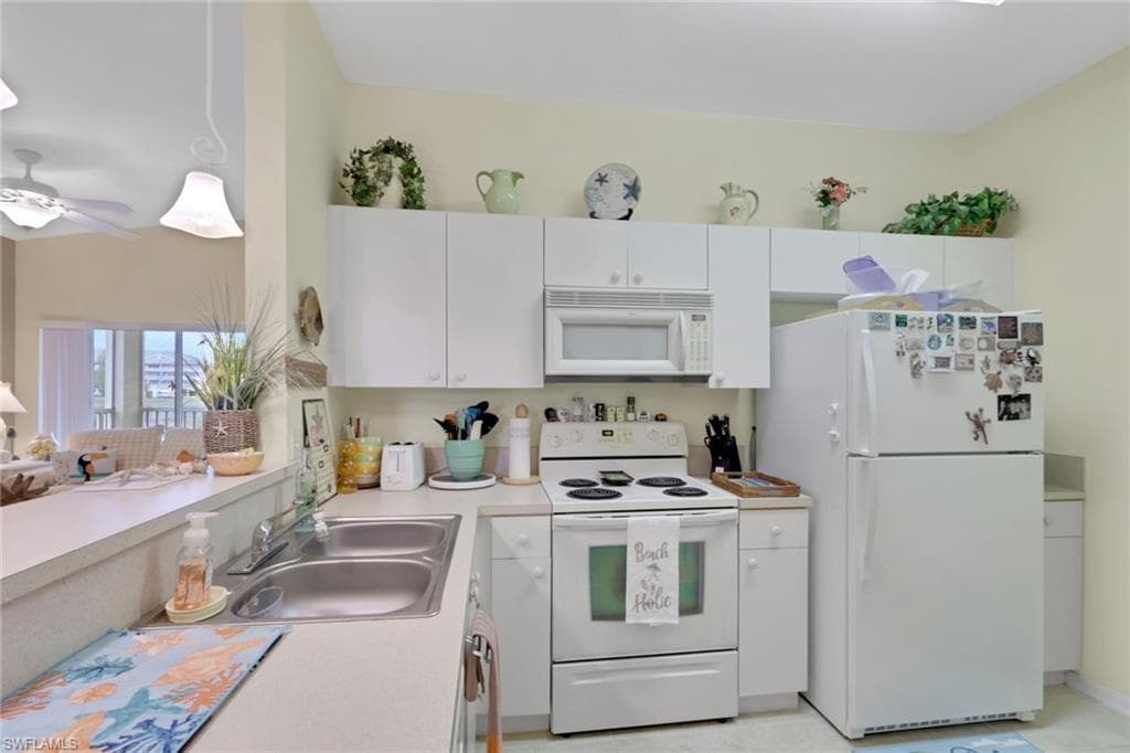 4236 Bellasol CIR 1021-3