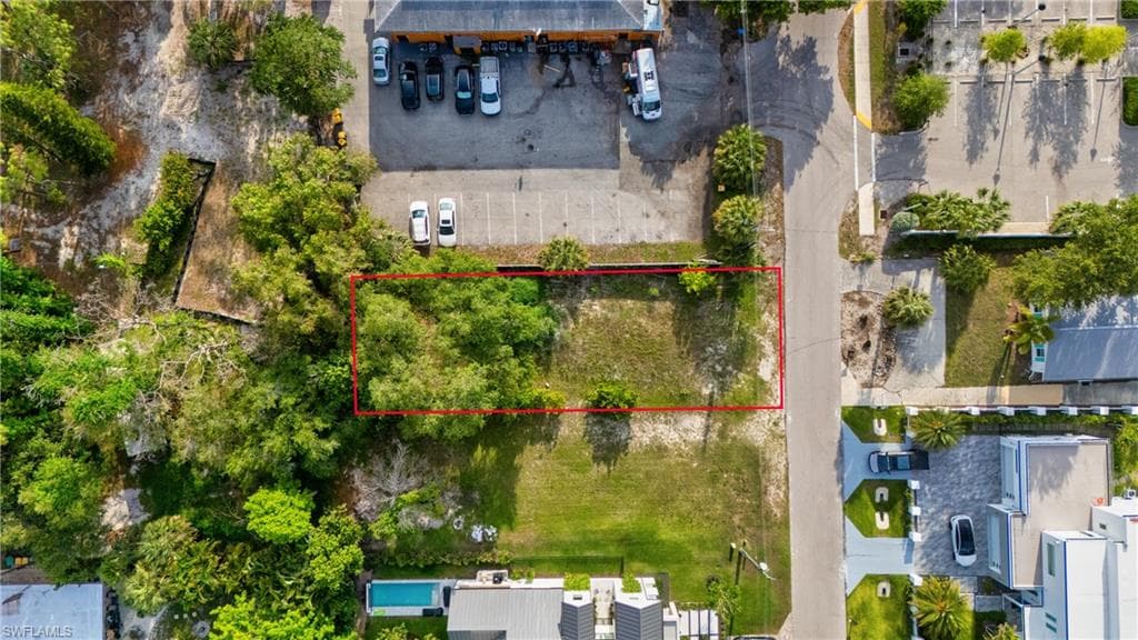 2960 Coco AVE-1
