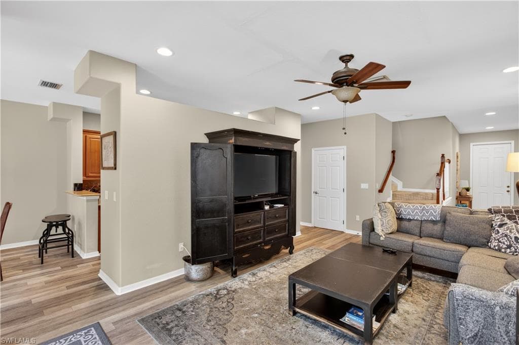 20552 Larino LOOP-3