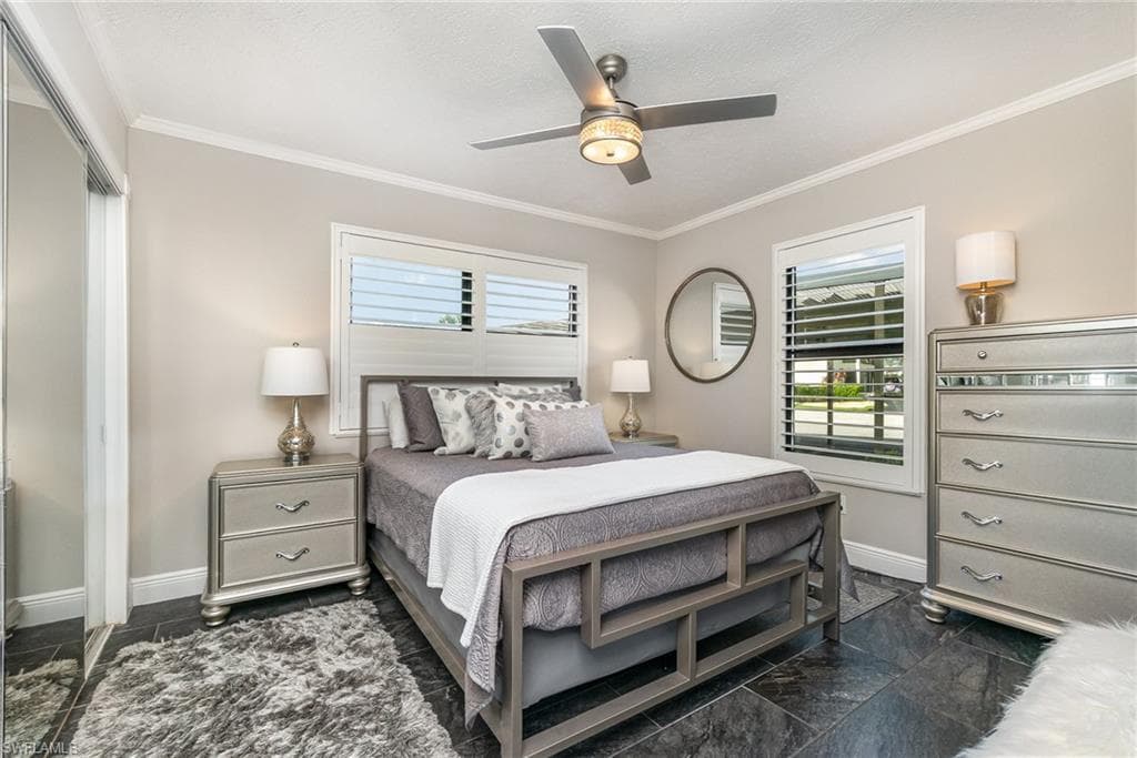 4001 SE 19th PL 1-15