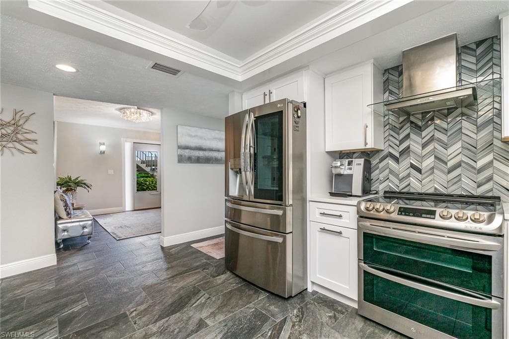 4001 SE 19th PL 1-7