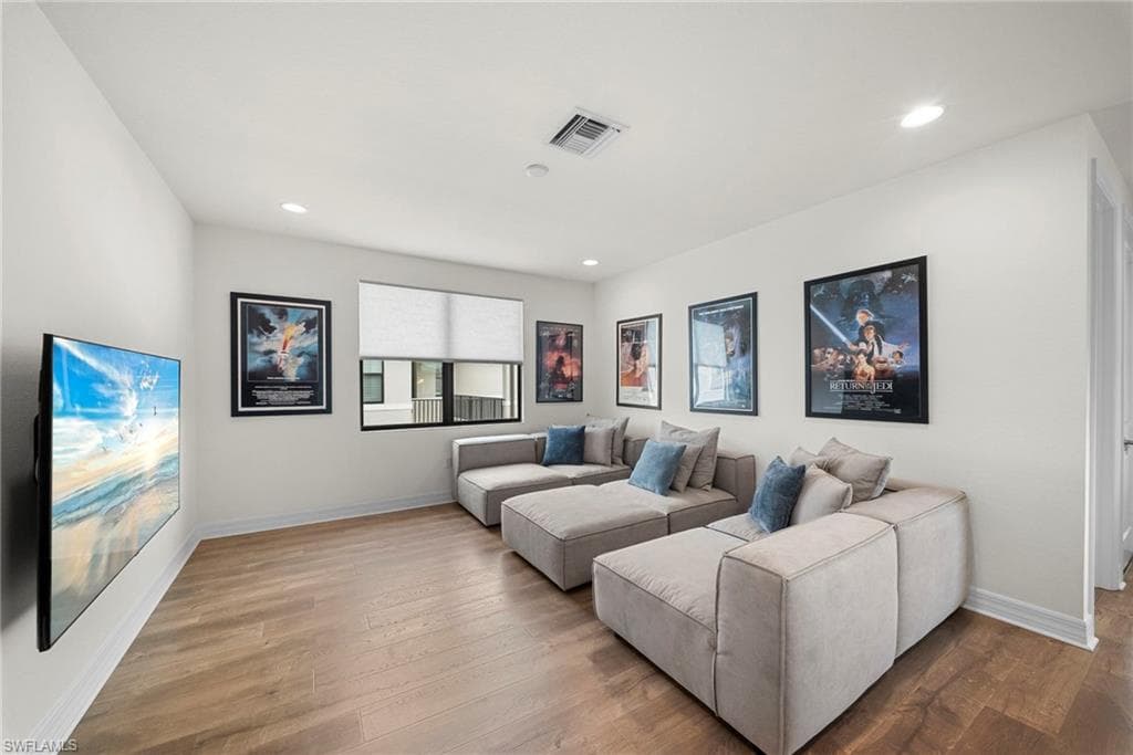 4586 Luminary AVE-22