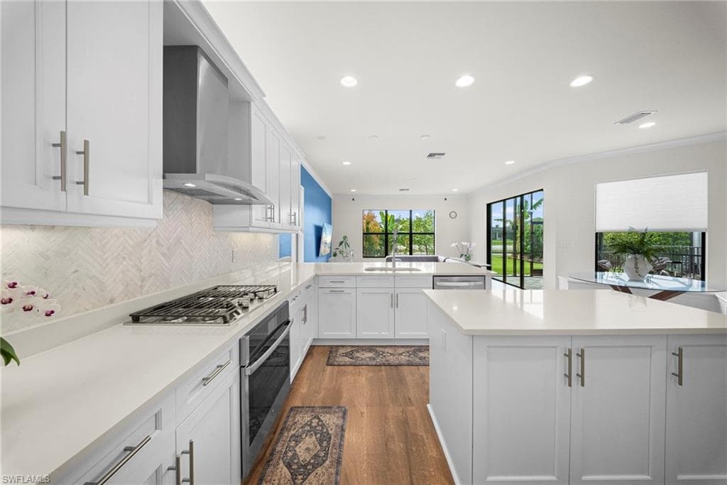 4586 Luminary AVE-12