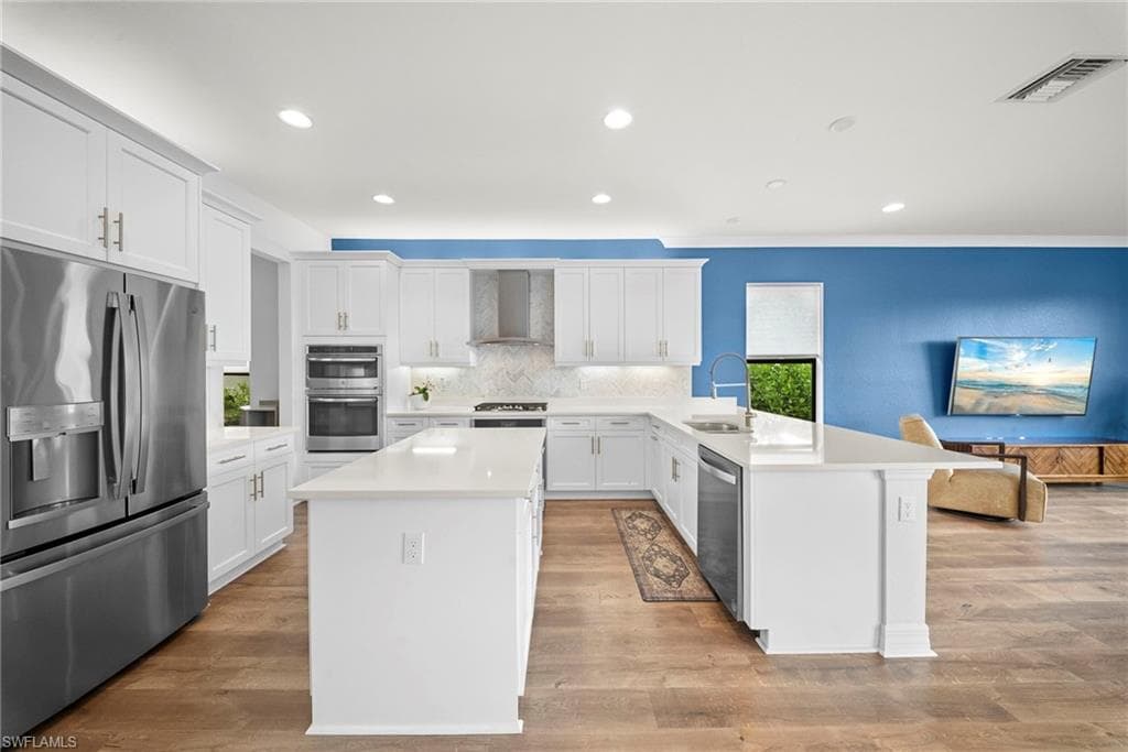 4586 Luminary AVE-15