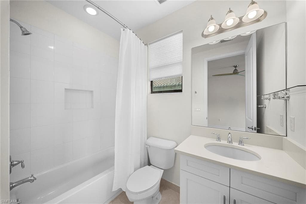 4586 Luminary AVE-30