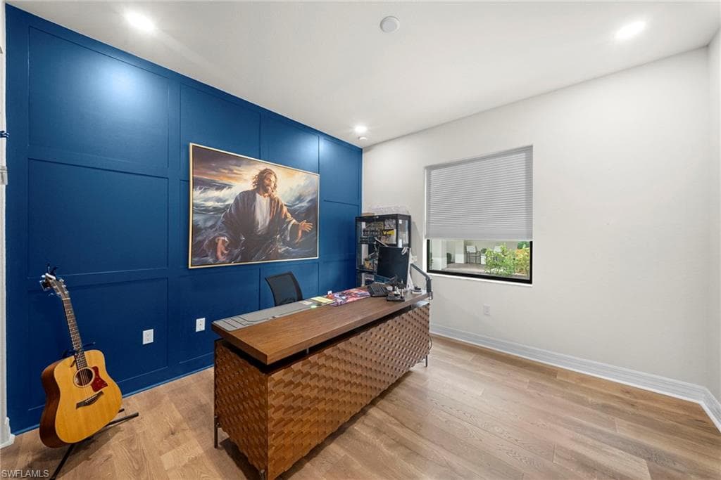 4586 Luminary AVE-20