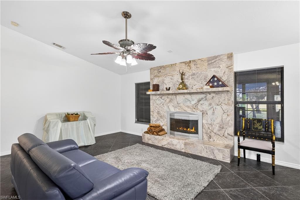 6670 Pangola RD-16