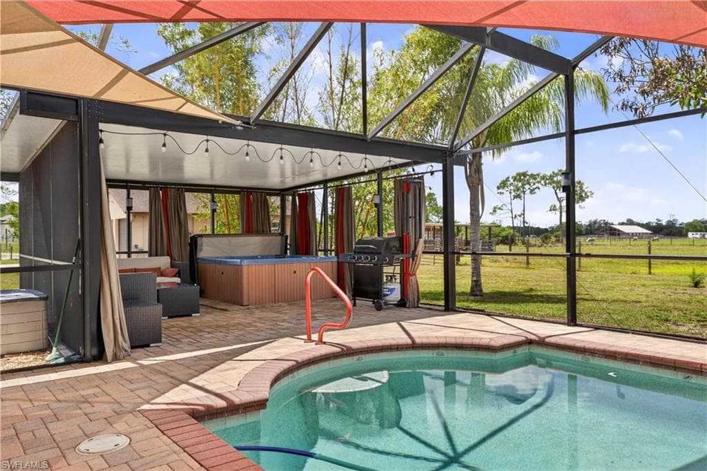 6670 Pangola RD-32