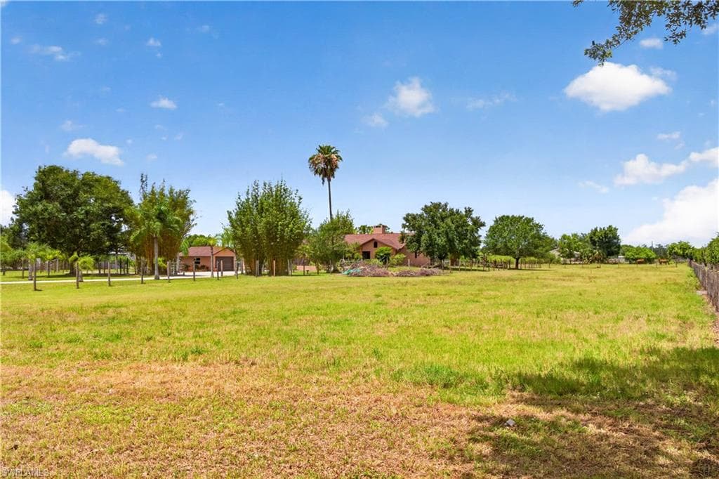6670 Pangola RD-42