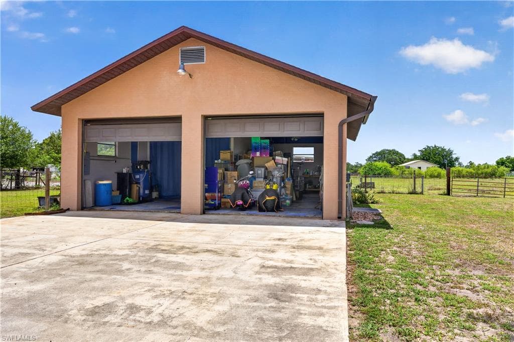6670 Pangola RD-36