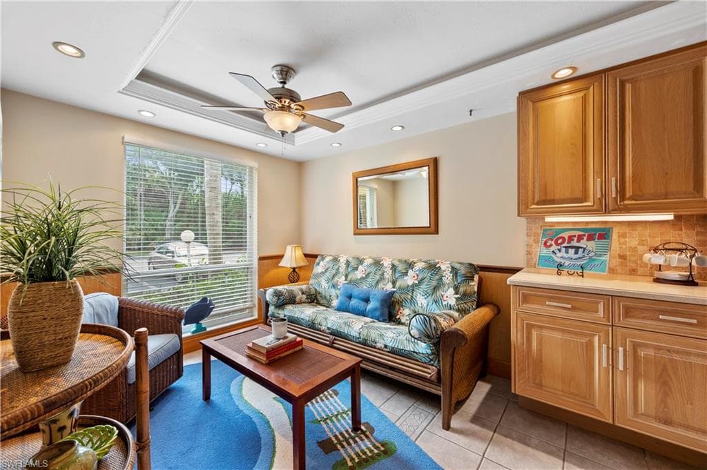 1250 Yesica Ann CIR E105-2
