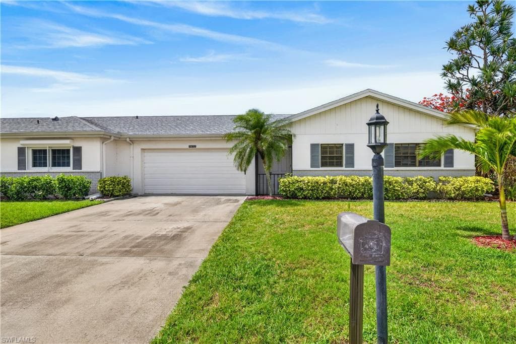 1502 Myerlee Country Club BLVD-1