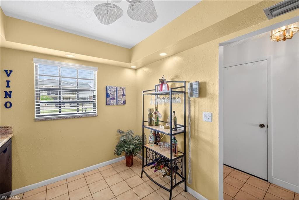 1502 Myerlee Country Club BLVD-5